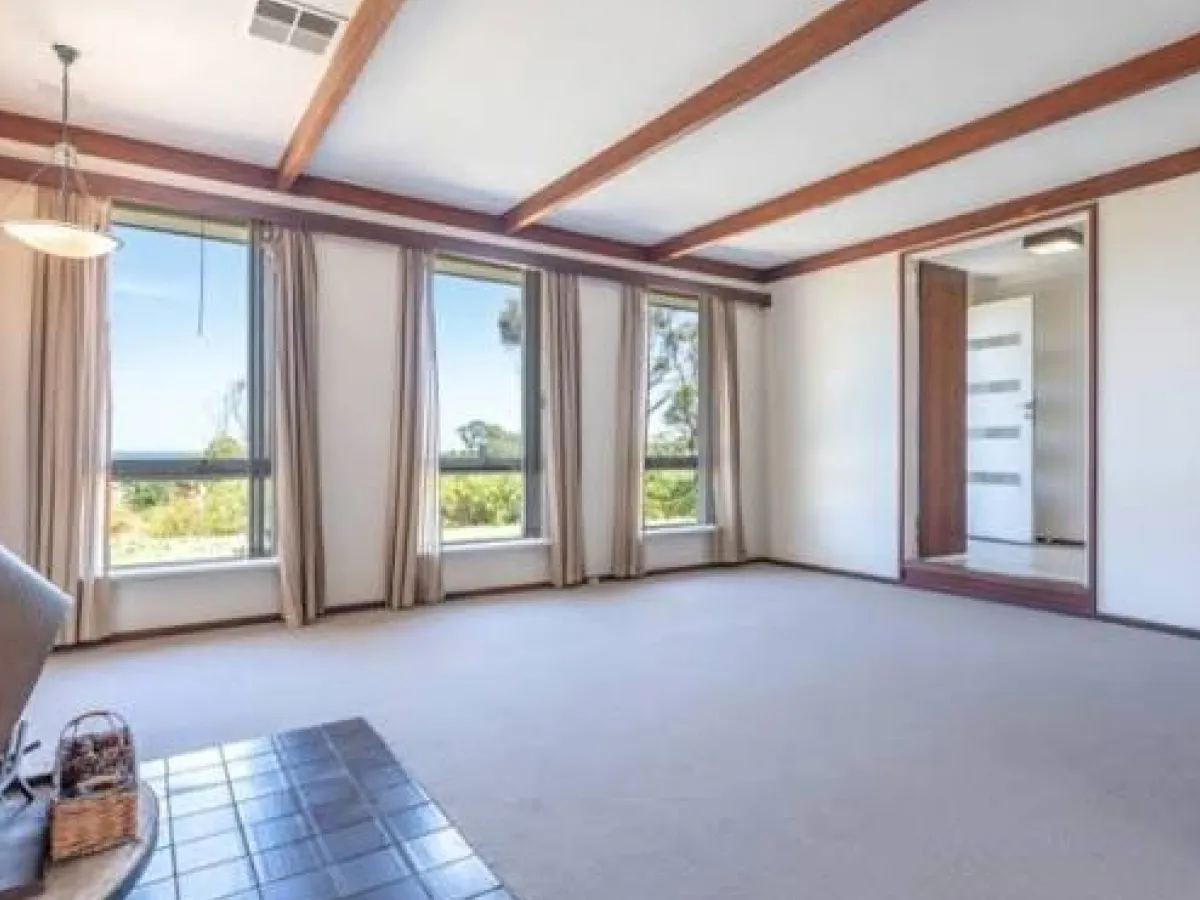 End of lease cleaning, Mornington Peninsula - room ready for inspection